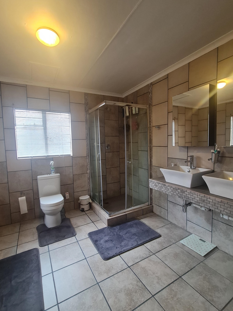 4 Bedroom Property for Sale in Vaalpark Free State